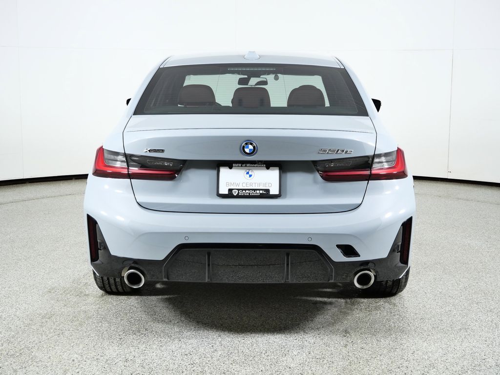 Thumbnail: 2023 BMW 3 Series - 12