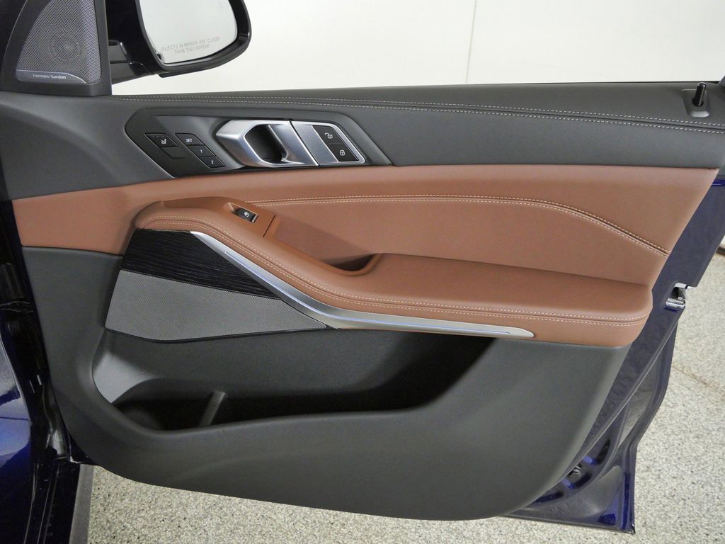 Thumbnail: 2026 BMW X5 - 19