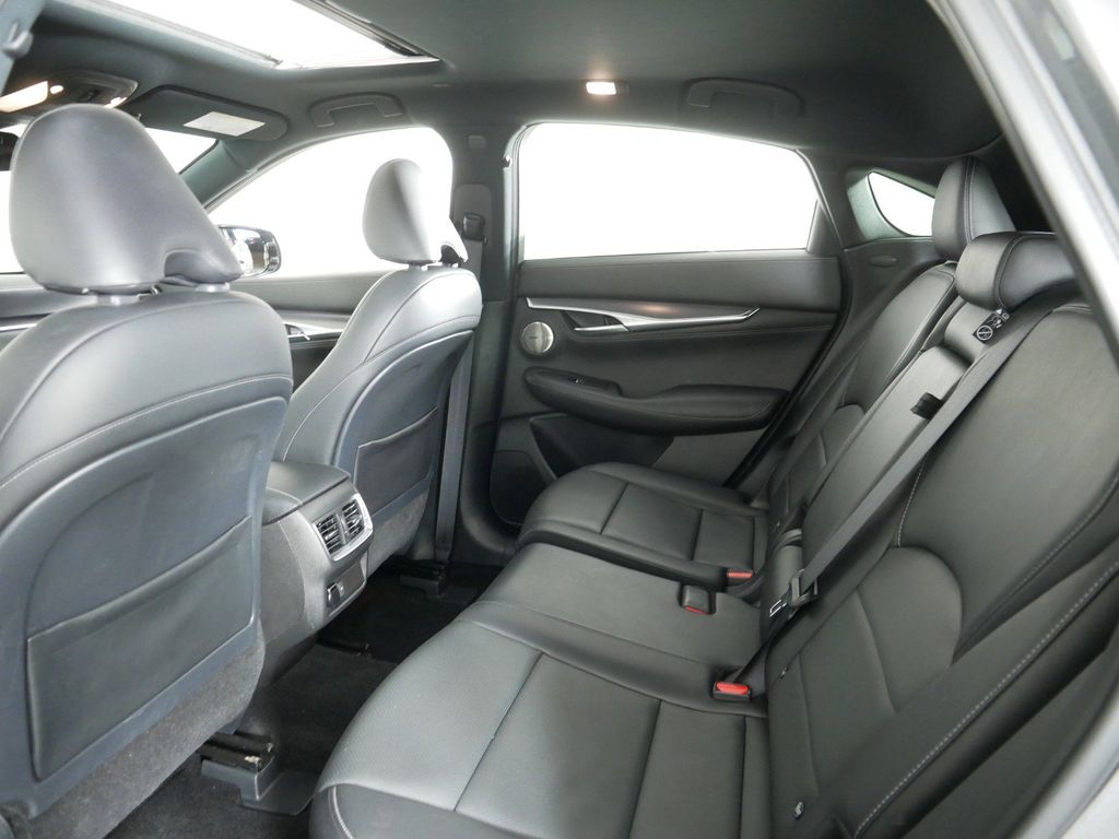 Thumbnail: 2022 INFINITI QX55 - 27