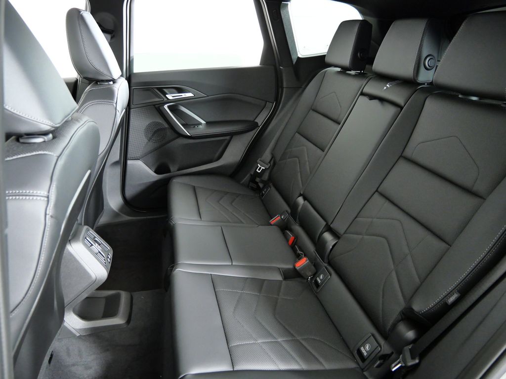 Thumbnail: 2026 BMW X1 - 30