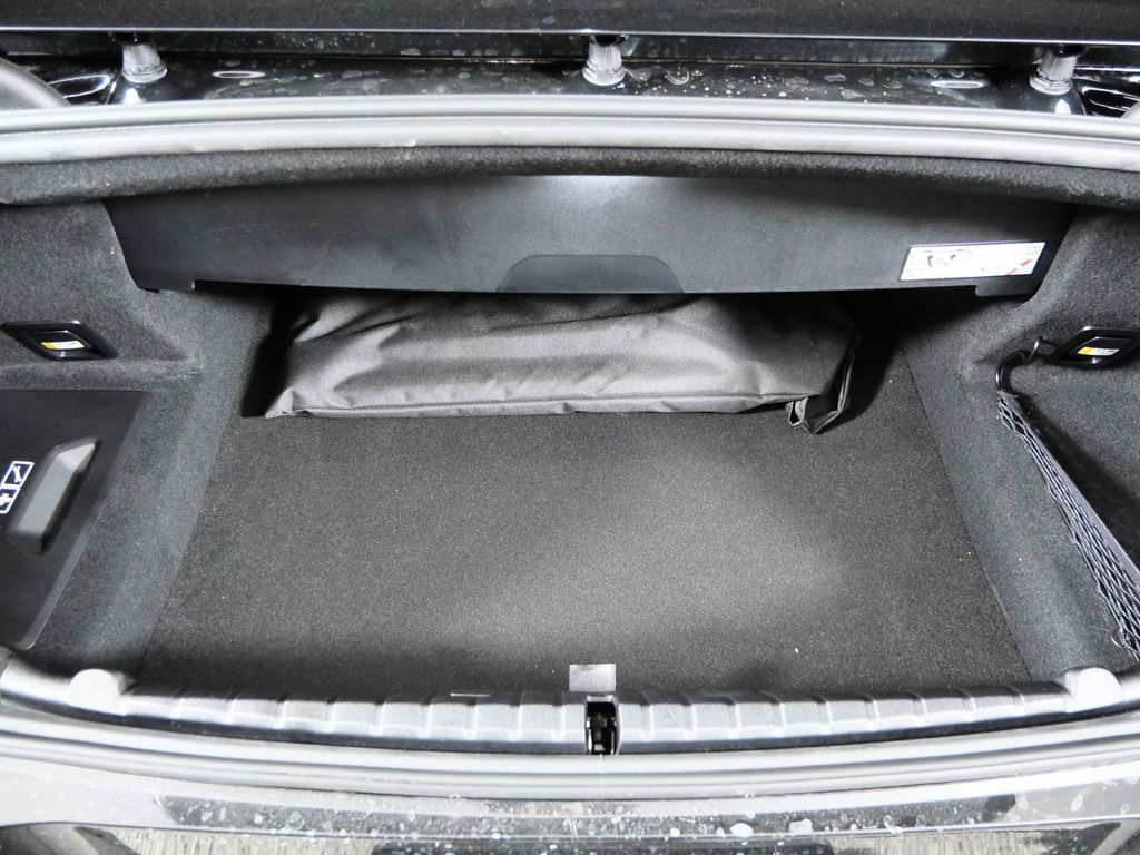 Thumbnail: 2026 BMW 8 Series - 28