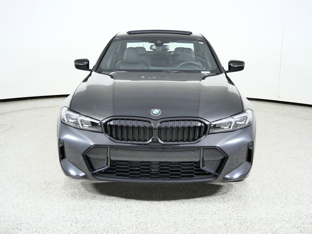 Thumbnail: 2026 BMW 3 Series - 2