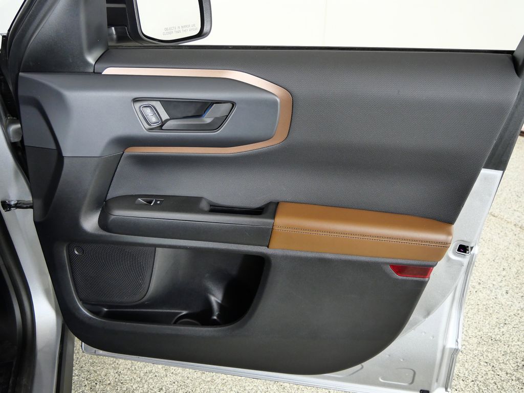 Thumbnail: 2021 Ford Bronco Sport - 19