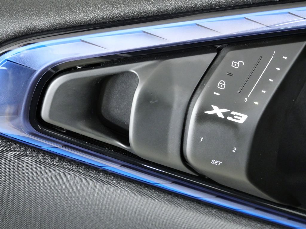 Thumbnail: 2025 BMW X3 - 41
