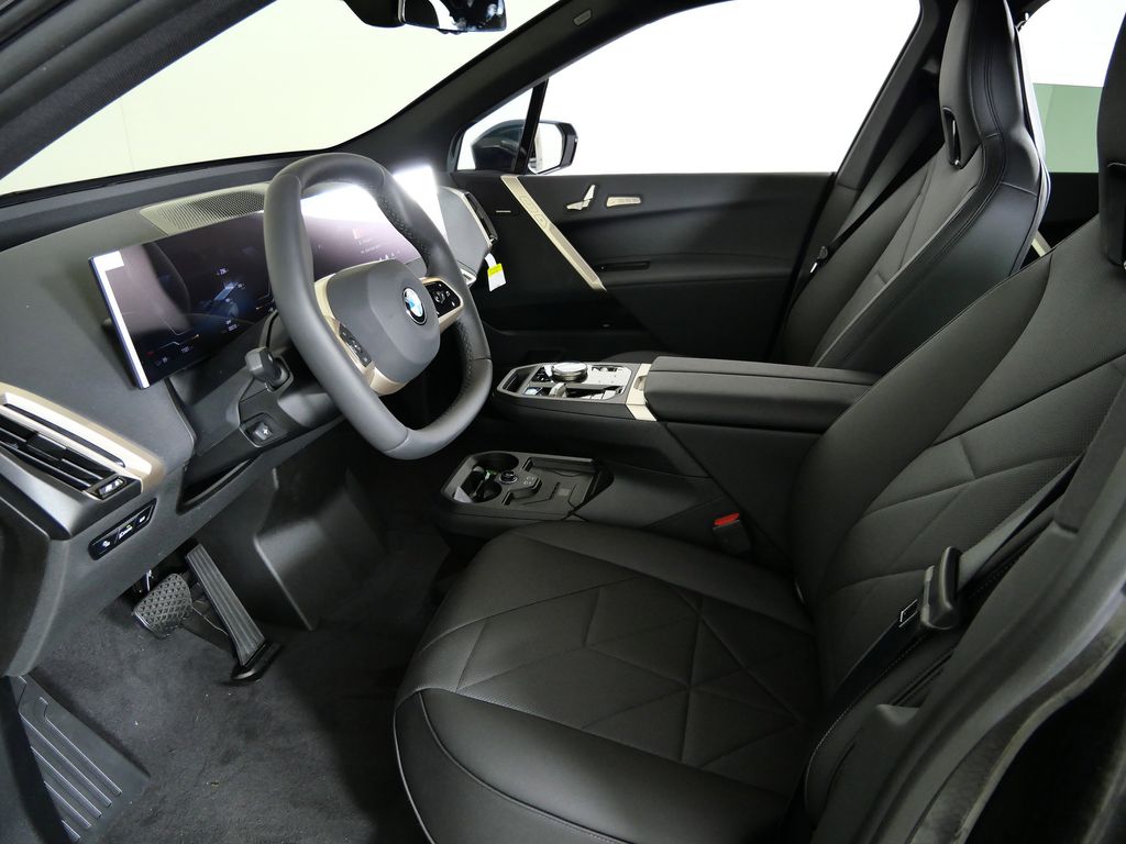 Thumbnail: 2026 BMW iX - 33