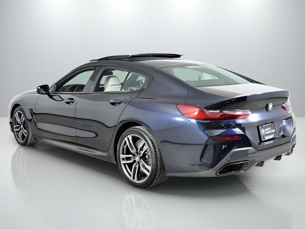 Thumbnail: 2026 BMW 8 Series - 15