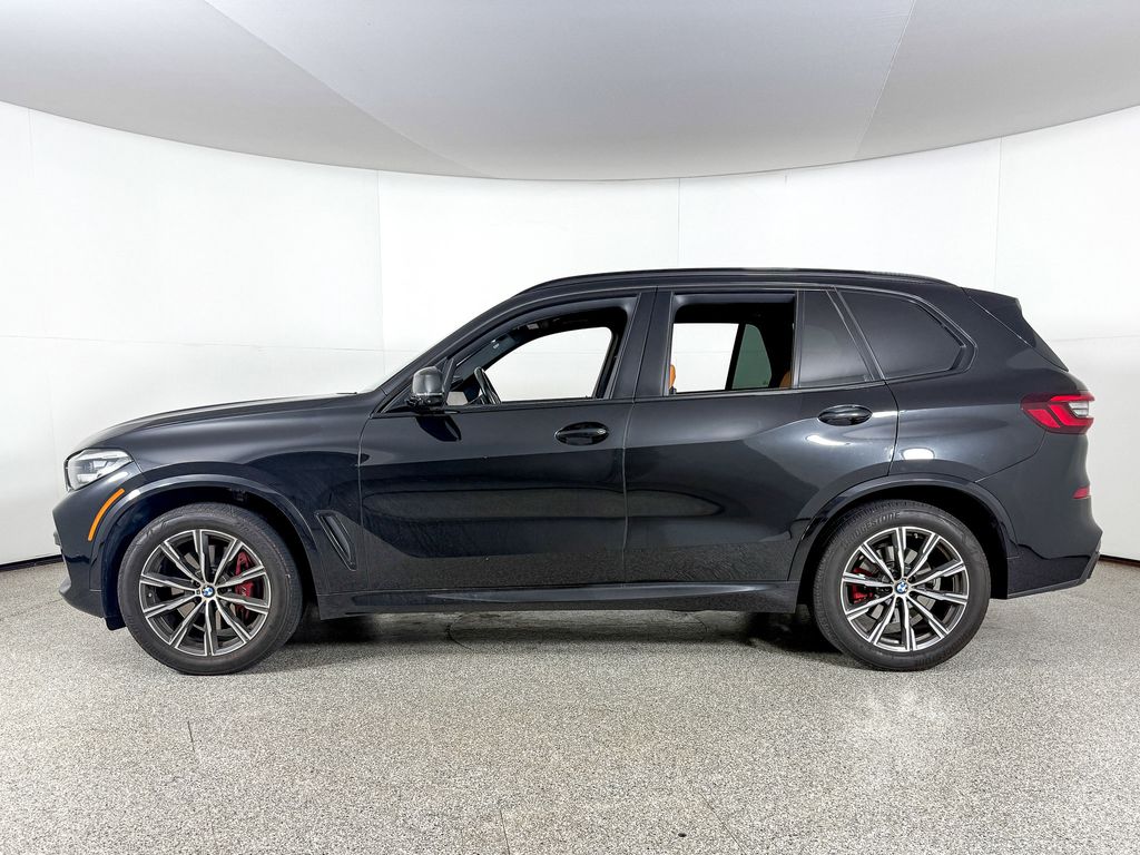 Thumbnail: 2022 BMW X5 - 6
