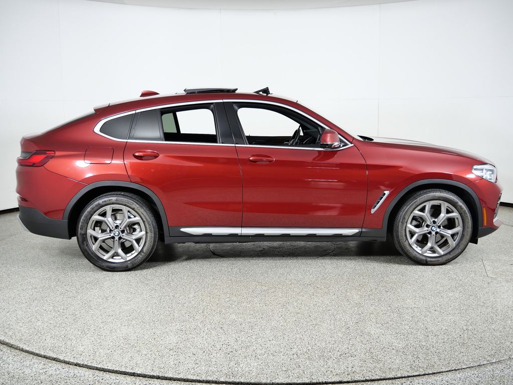 Thumbnail: 2021 BMW X4 - 9
