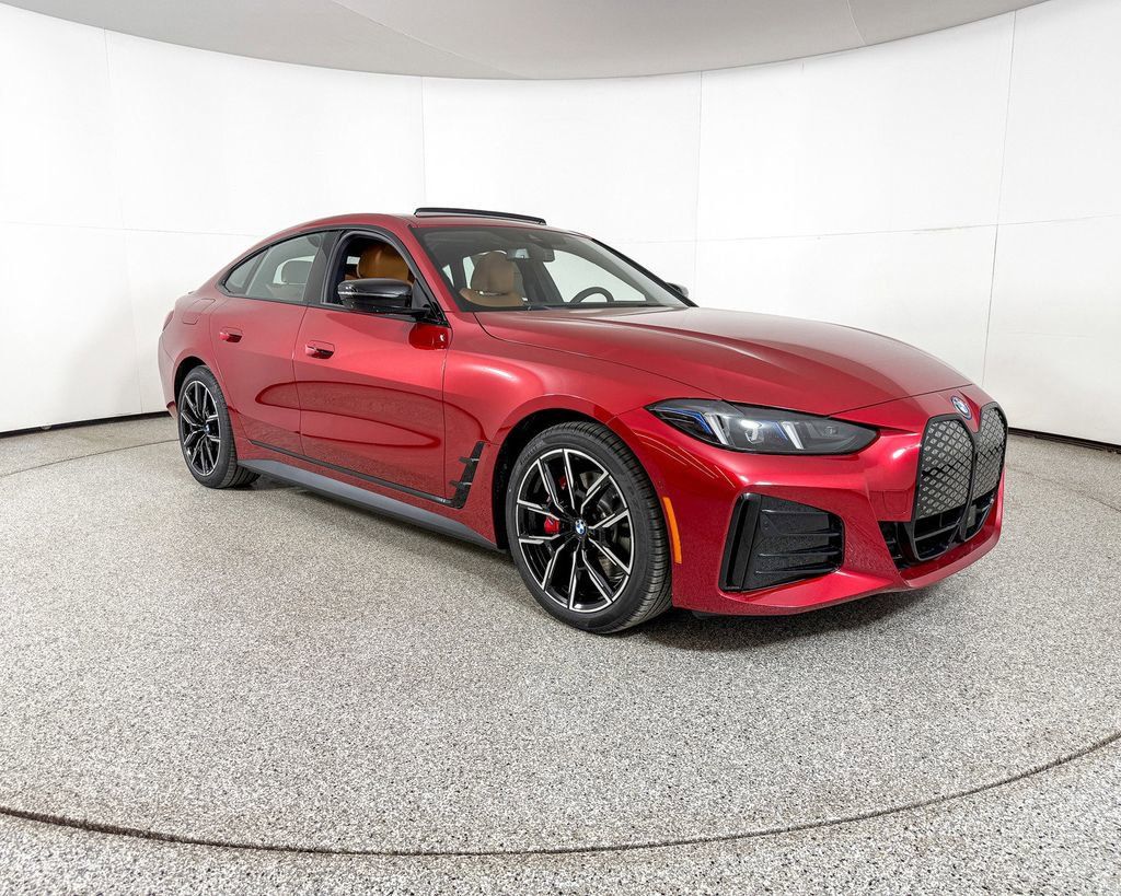 Thumbnail: 2025 BMW i4 - 6