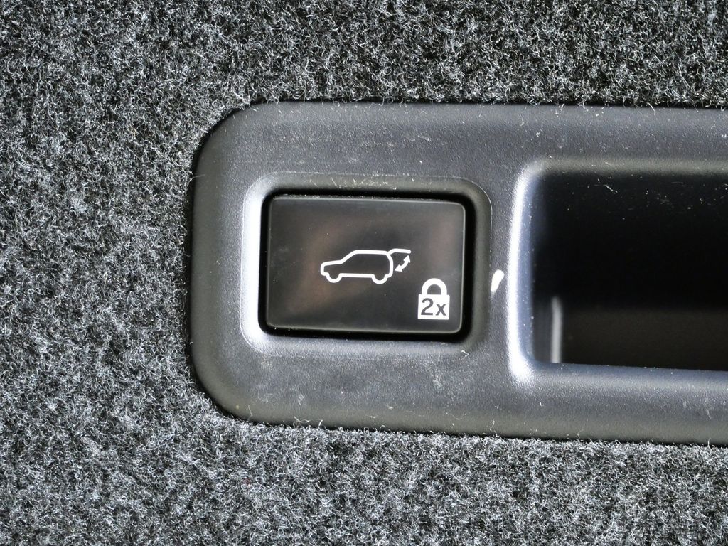 Thumbnail: 2018 Lexus RX - 29