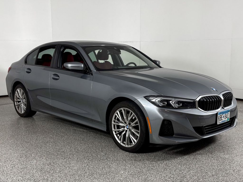 Thumbnail: 2023 BMW 3 Series - 4