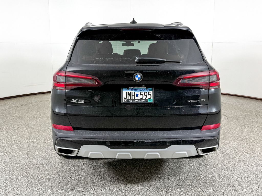 Thumbnail: 2023 BMW X5 - 7
