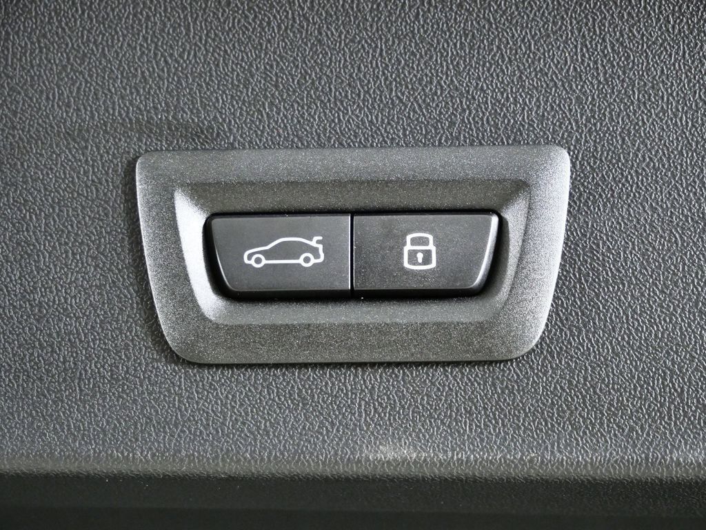 Thumbnail: 2026 BMW X3 - 30