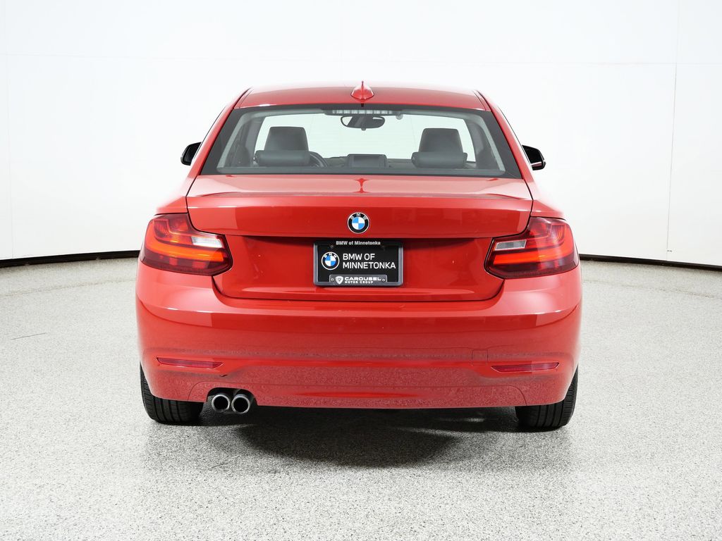 Thumbnail: 2015 BMW 2 Series - 11