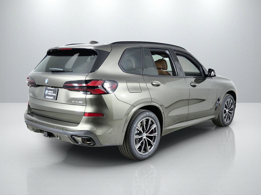 Thumbnail: 2026 BMW X5 - 9