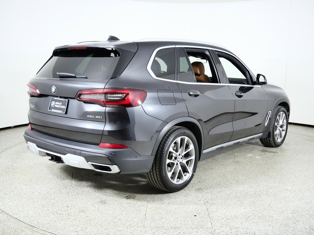 Thumbnail: 2021 BMW X5 - 10