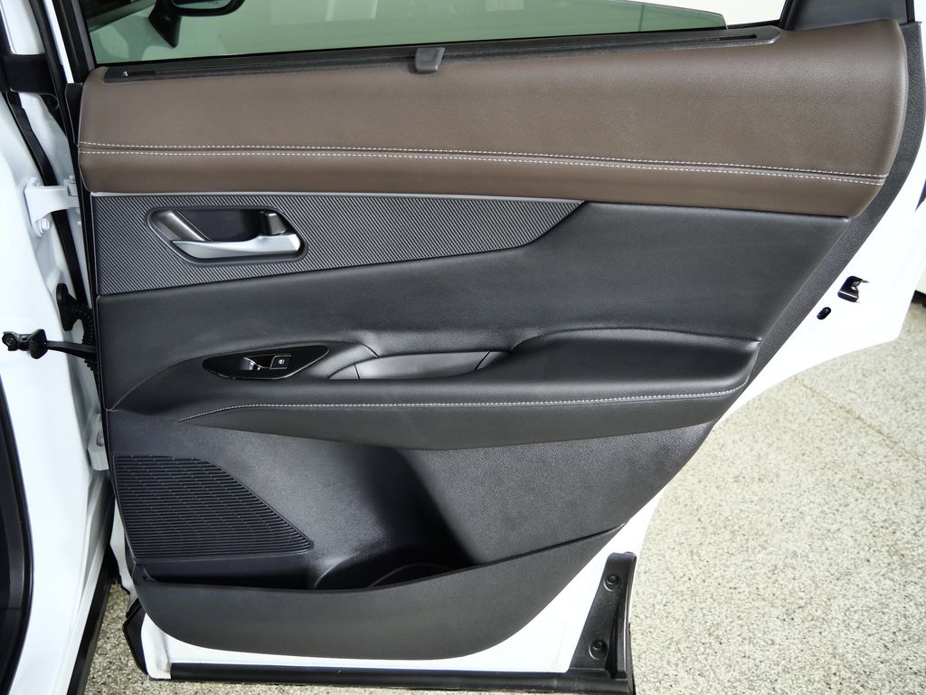 Thumbnail: 2025 Nissan Murano - 24