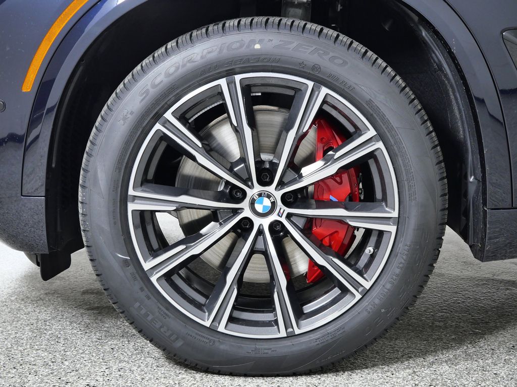 Thumbnail: 2026 BMW X5 - 17