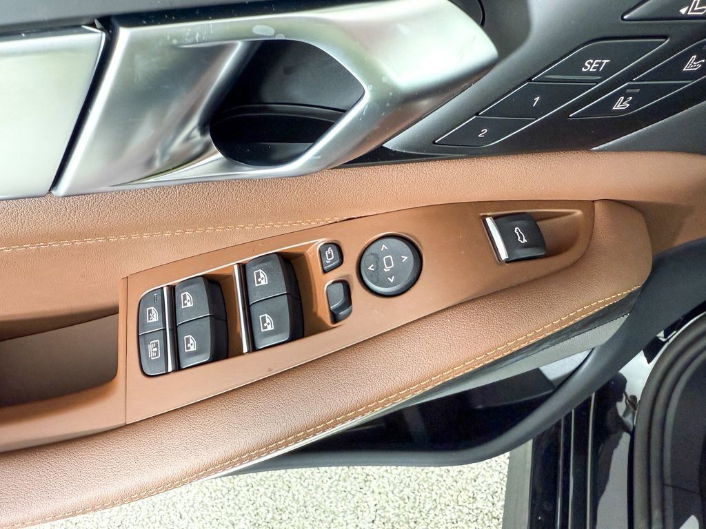 Thumbnail: 2026 BMW X7 - 39