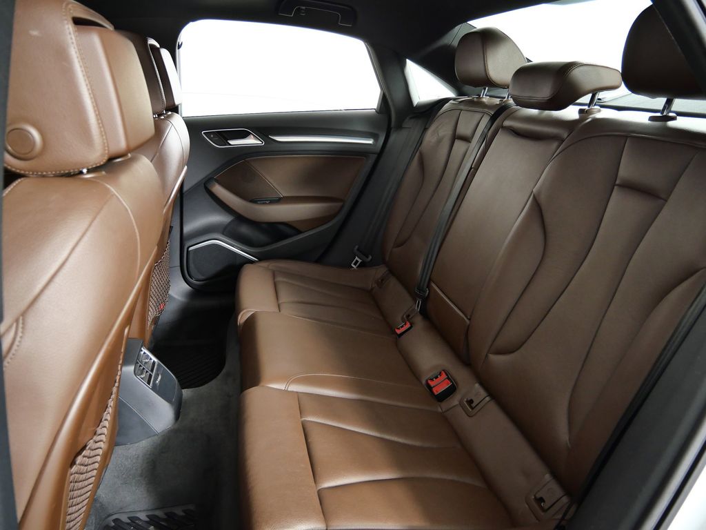 Thumbnail: 2016 Audi A3 - 30