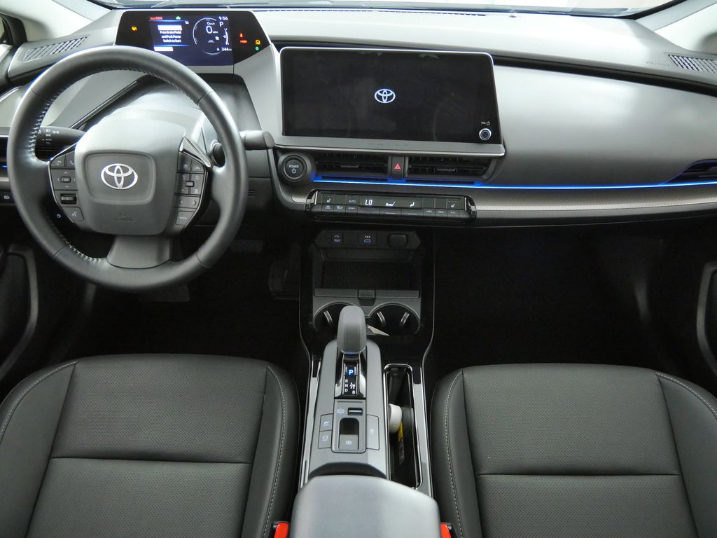 Thumbnail: 2024 Toyota Prius - 6