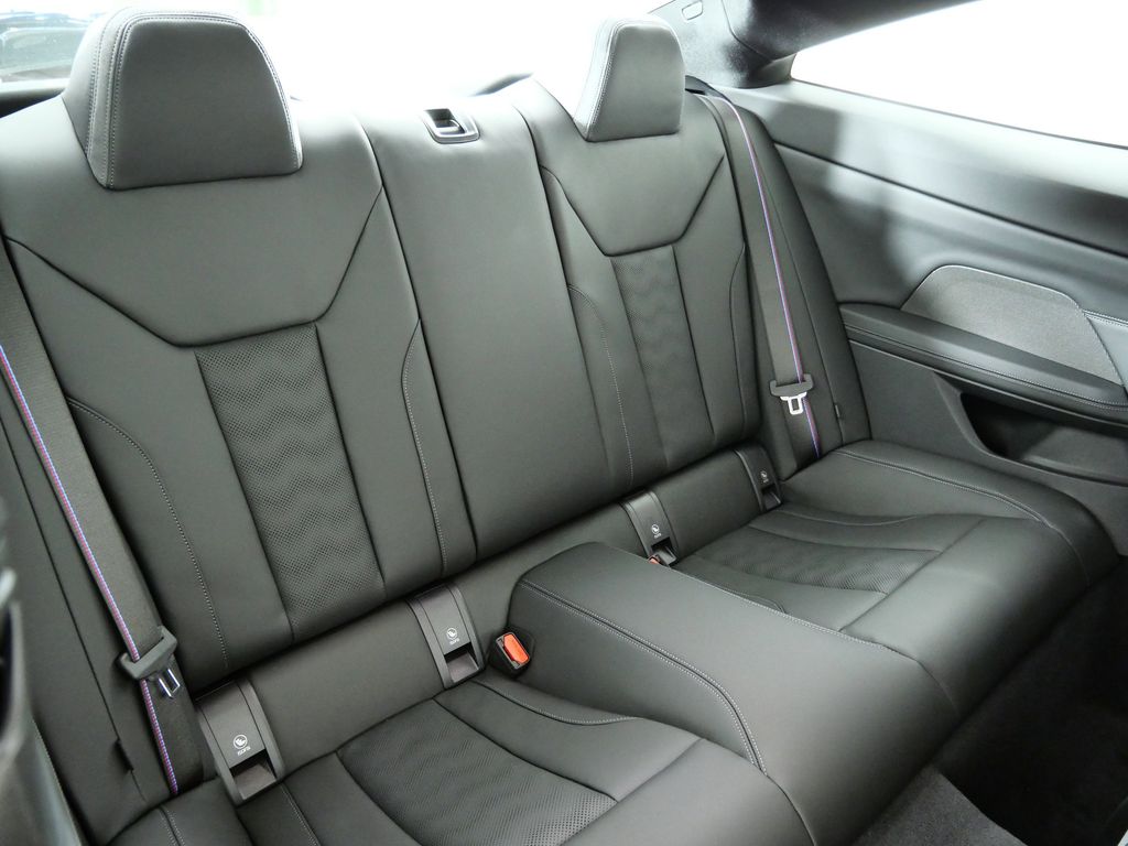 Thumbnail: 2026 BMW M4 - 24