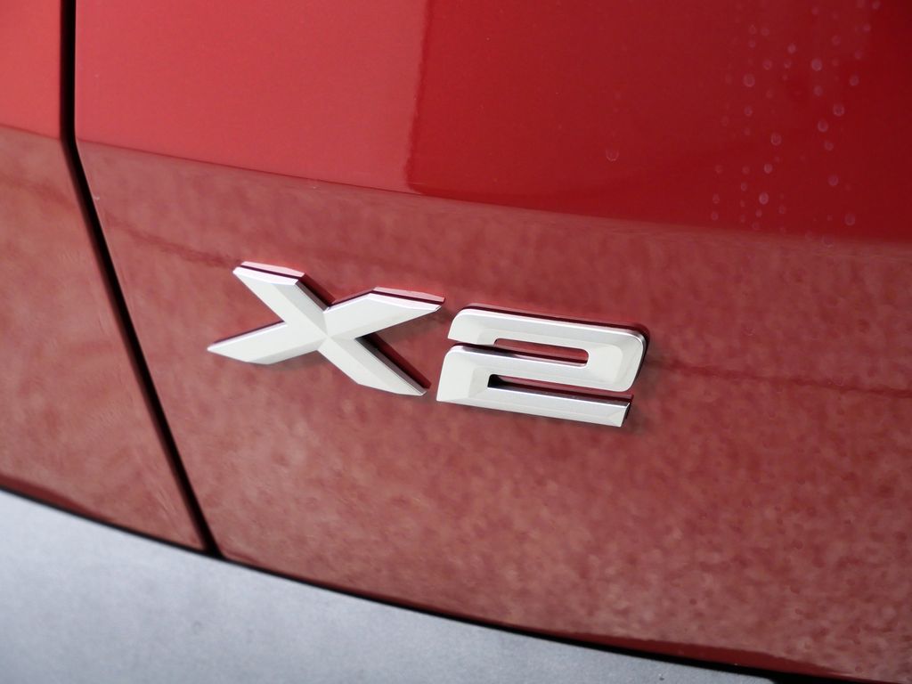 Thumbnail: 2026 BMW X2 - 13
