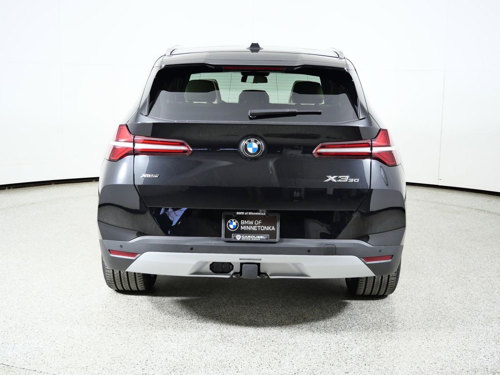 Thumbnail: 2026 BMW X3 - 10