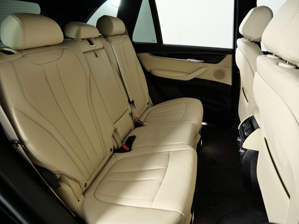 Thumbnail: 2017 BMW X5 - 27