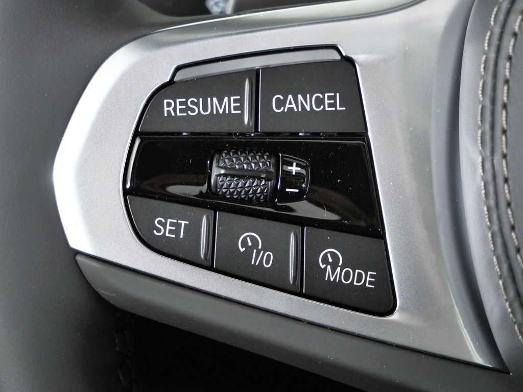 Thumbnail: 2026 BMW X5 - 41