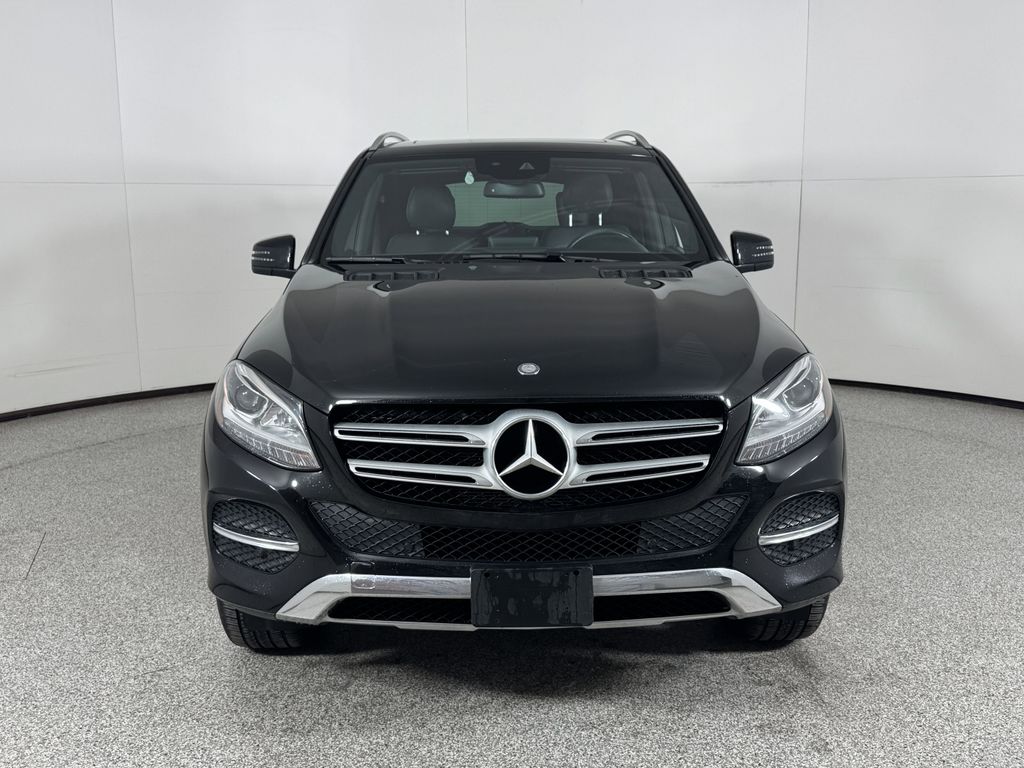 Thumbnail: 2017 Mercedes-Benz GLE - 3