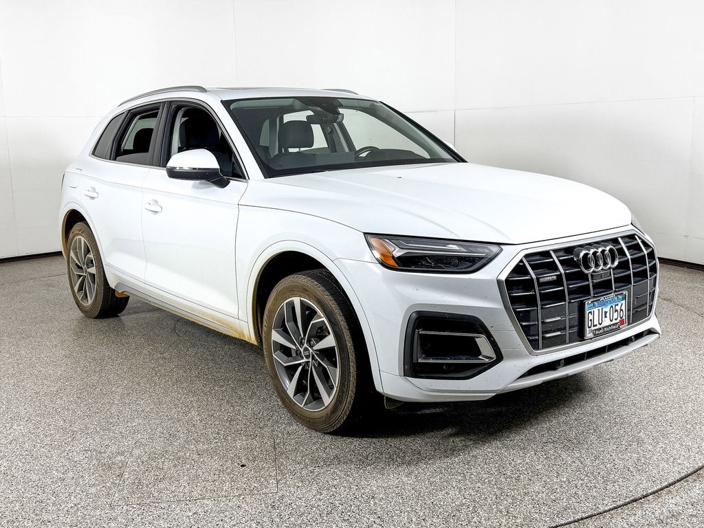 Thumbnail: 2021 Audi Q5 - 4