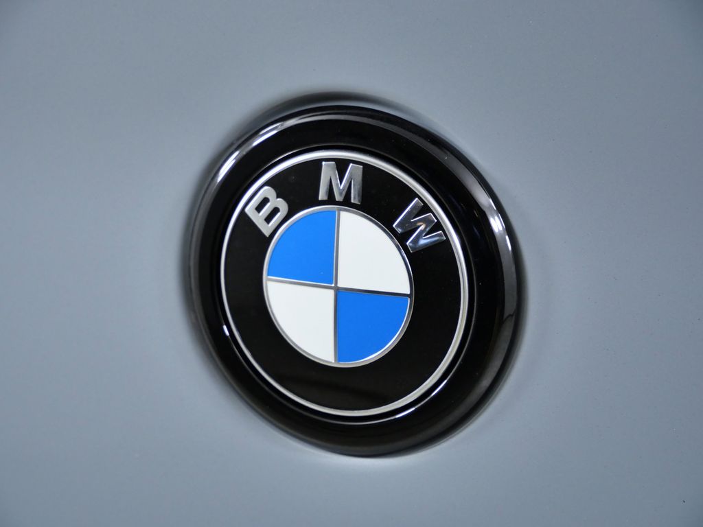 Thumbnail: 2026 BMW X2 - 11