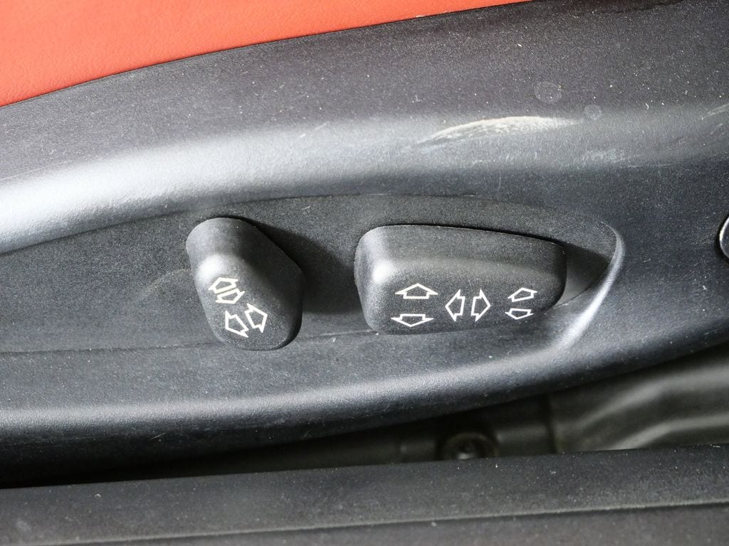 Thumbnail: 2004 BMW M3 - 22