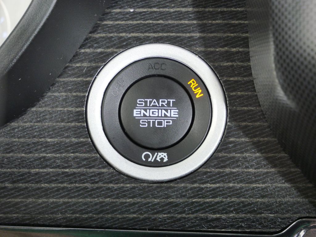 Thumbnail: 2022 RAM 1500 - 40