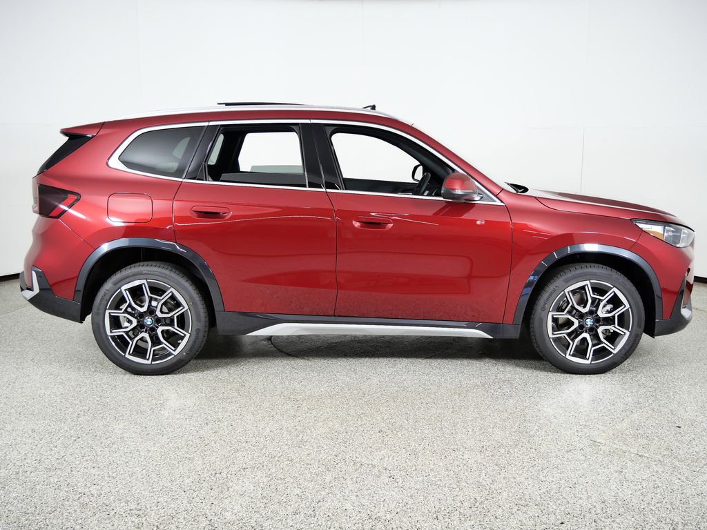 Thumbnail: 2026 BMW X1 - 8