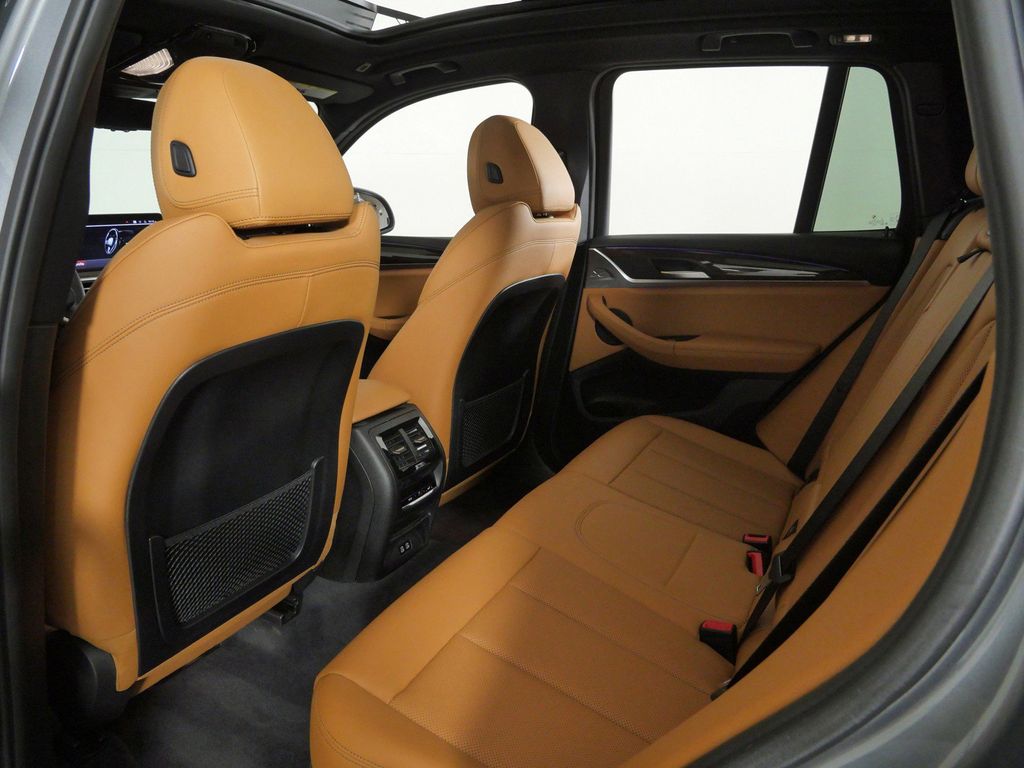 Thumbnail: 2023 BMW X3 - 30