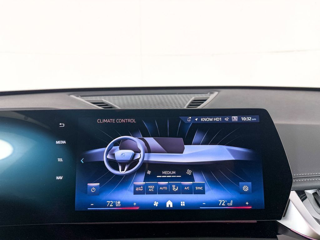 Thumbnail: 2025 BMW X1 - 45