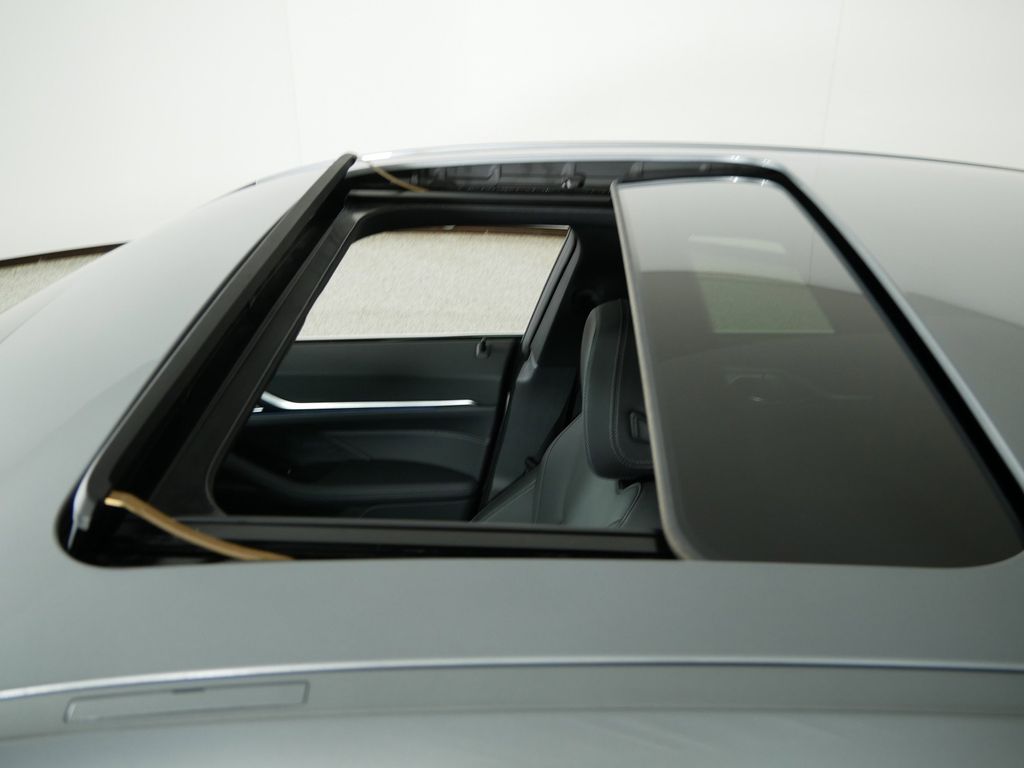 Thumbnail: 2023 BMW i4 - 23