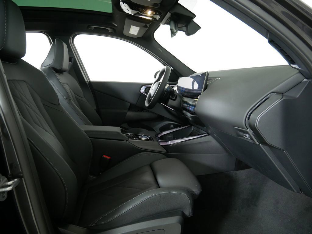 Thumbnail: 2025 BMW X3 - 22