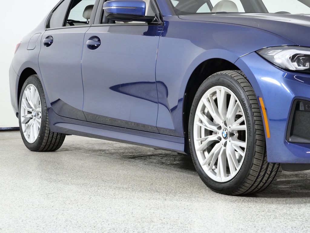 Thumbnail: 2023 BMW 3 Series - 8