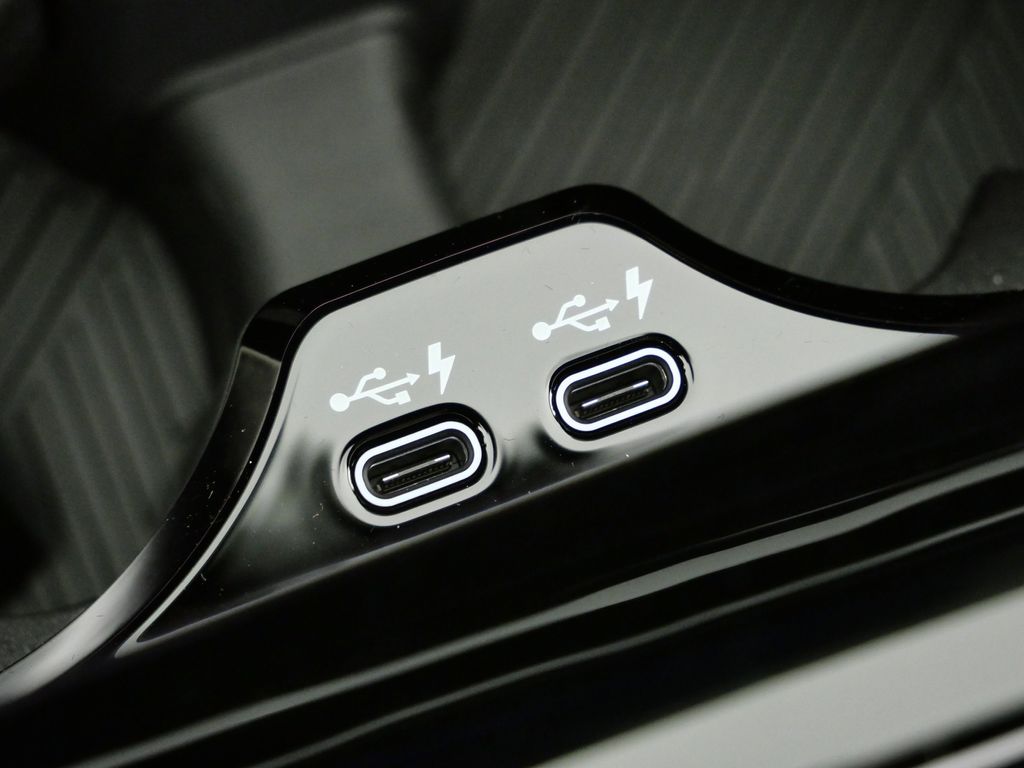 Thumbnail: 2026 BMW 5 Series - 47