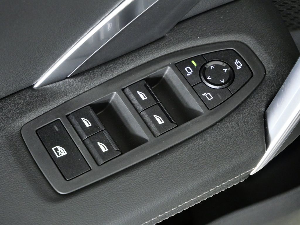 Thumbnail: 2026 BMW X1 - 34