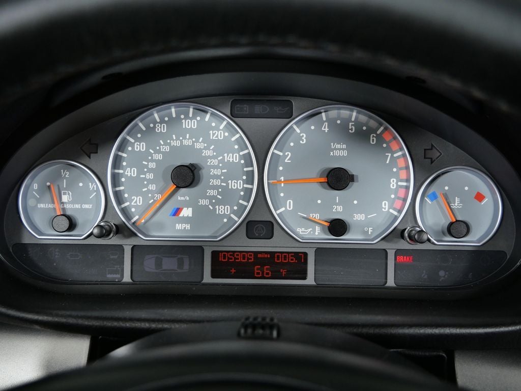 Thumbnail: 2004 BMW M3 - 51