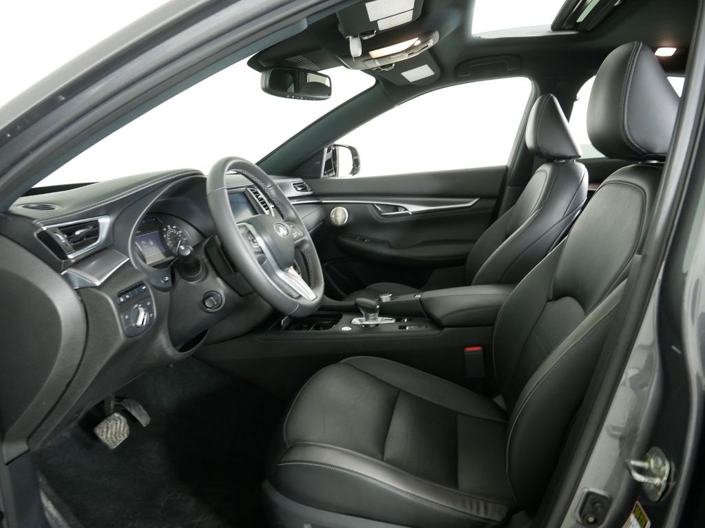 Thumbnail: 2022 INFINITI QX55 - 30