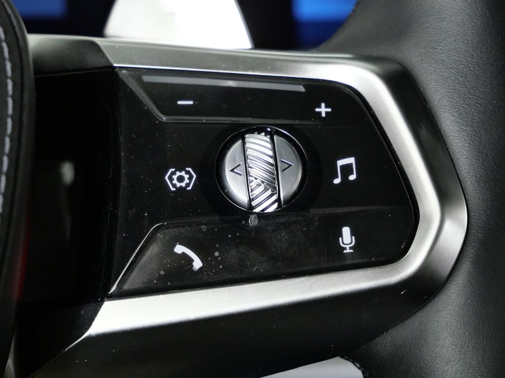 Thumbnail: 2025 BMW 7 Series - 42