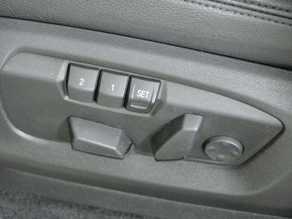 Thumbnail: 2017 BMW X5 - 38