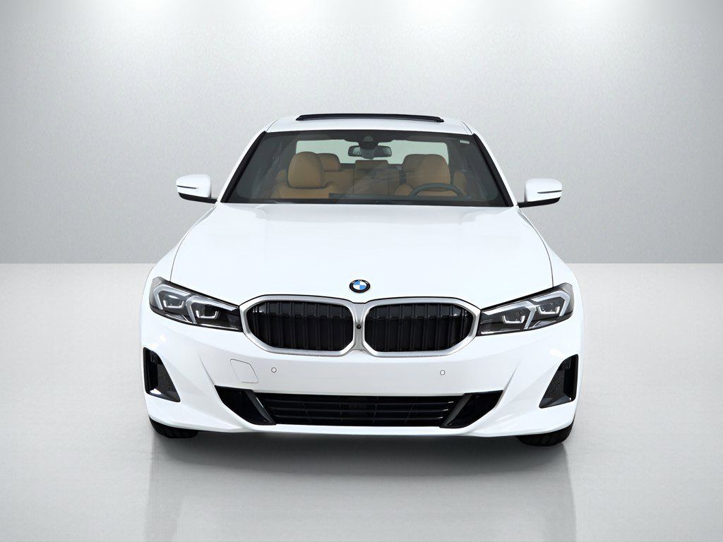Thumbnail: 2026 BMW 3 Series - 3