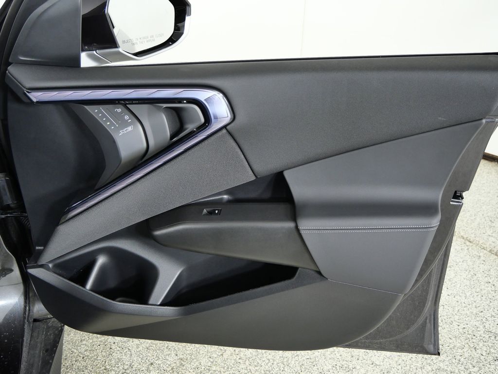 Thumbnail: 2025 BMW X3 - 24