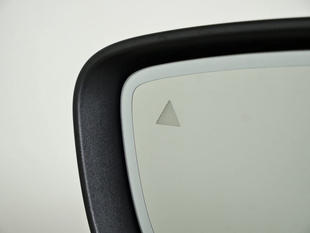 Thumbnail: 2026 BMW 3 Series - 38